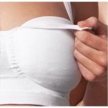 Carriwell Bezšvová podprsenka na dojčenie s gélovou kosticou S biela