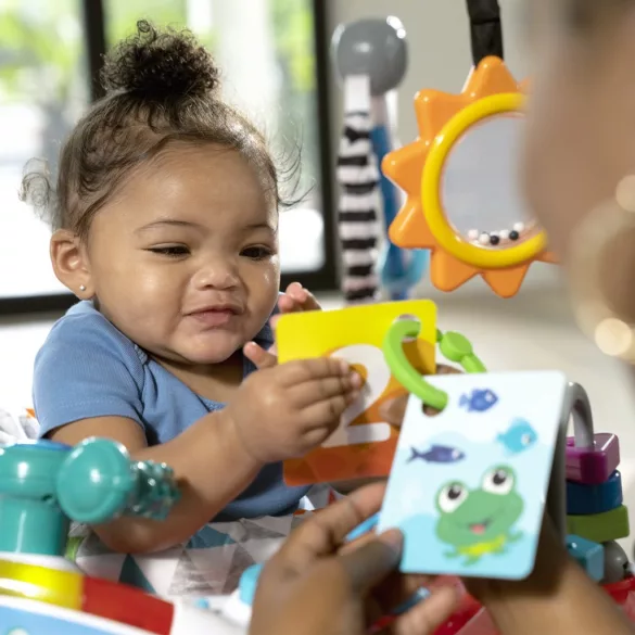 Baby Einstein Skákacie/aktívne centrum, 2 v 1 Ocean Explorers Airplane Adventure™, od 6 mesiacov, do 12 kg
