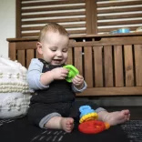 Baby Einstein hryzátko stavebnicové, 2v1 Stack & Teethe™, 0 mesiacov+