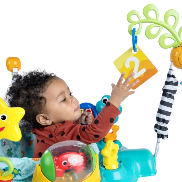 Baby Einstein Skákacie/aktívne centrum 2 v 1 Curiosity Cove™, od 6 mesiacov do 11 kg