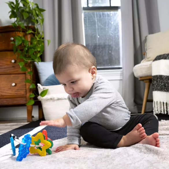 Baby Einstein hryzátko, Ocean Explorers Sea of Sensory™, od 3 mesiacov