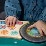 Baby Einstein Hudobný gramofón, DJ Discovery™ Magic Touch™, HAPE, od 6 mesiacov
