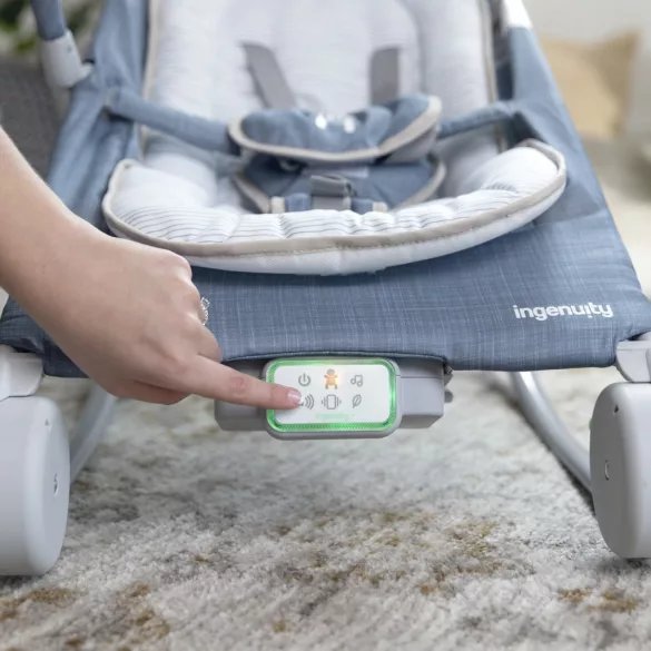 INGENUITY Vibračné masážne kreslo s melódiami, Happy Belly™, Rock-to-Bounce, Chambray, od 0 mesiacov, do 9 kg