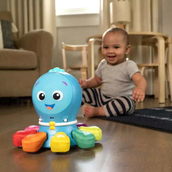 Baby Einstein Aktívna hračka Go Opus Go™ 4 v 1 – od 3 mesiacov