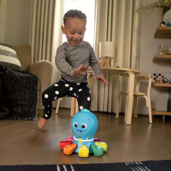Baby Einstein Aktívna hračka Go Opus Go™ 4 v 1 – od 3 mesiacov