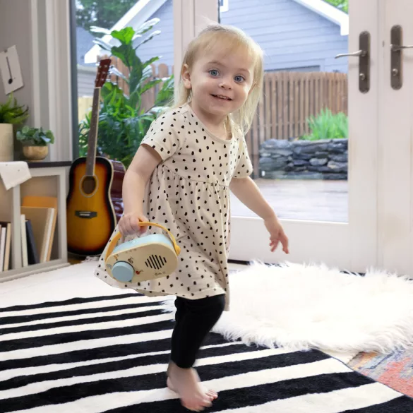 Baby Einstein Hračka s hudbou Discovery Radio™ HAPE – od 6 mesiacov