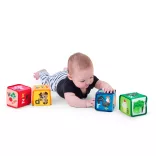 Baby Einstein Textilné hračky kocky abeceda Alpha Stacks™ 4 ks, 3 mesiace+