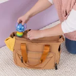 Bright Starts Senzorická hračka Twist-a-Stitch™, 3 mesiace+