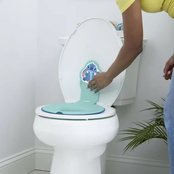 Bright Starts Flip & Sit™ STITCH™ 18m+ nástavec na toaletu, do 23 kg