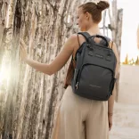 Petite&Mars Prebaľovací batoh na kočík Jack - séria Catchthemoment - Ultimate Grey