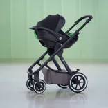 Petite&Mars Core Pro i-Size autosedačka 40–87 cm (0–13 kg) – čierno-sivá