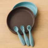 Petite&Mars Sada 3 silikónových lyžičiek na učenie sa jesť Take&Match Bitter Cocoa 6m+