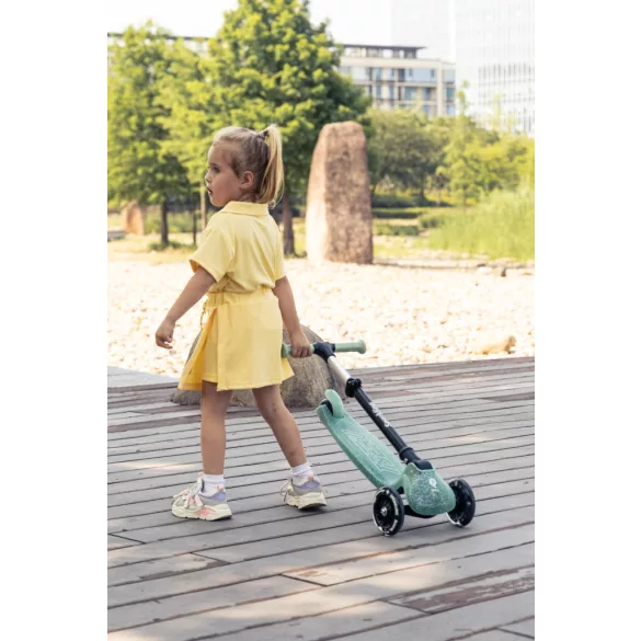 Detský kolobežka QPlay Sparkling s LED osvetlenými kolesami – Black
