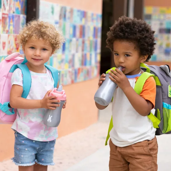 Chicco Kids Pop-Up, 350 ml, fľaša so slamkou, 2 roky, modrá