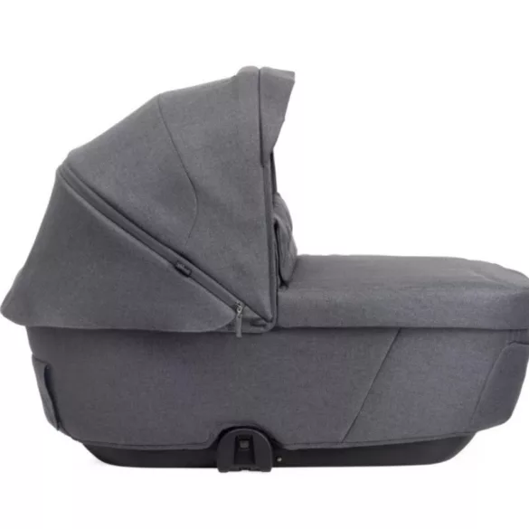 Chicco Flexi korbička je k dispozícii iba v sade k kočíku Bellagio s nosičom Kory Plus