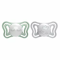   Chicco Physio Forma® Light Glow 16–36 mesiacov nočné cumlíky 2 ks s fosforeskujúcim okrajom – svietiace