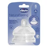 Chicco NaturalFeeling 2 ks cumlíkov na kašičky, ovocné šťavy