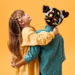 Djeco Miaú gumička do vlasov (scrunchie) – Rina