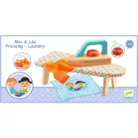 Djeco Rolová hra Mia a Léo v práčovni - Laundry Mia & Léo