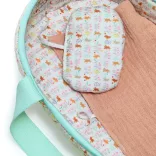 Djeco Hračka bábika Mini 20 cm - Sasha s košíkom