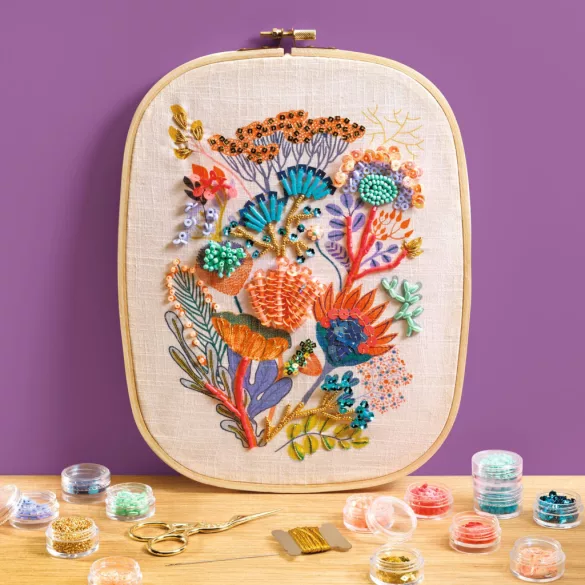 AGA Ateliér 58 Vyšívanie korálkami Kvetina z korálok - Atelier 58 Beadwork