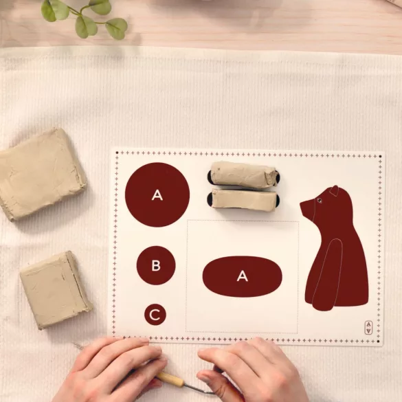 AGA Ateliér 84 Hlinená socha Medveď - Atelier 84 Modelling