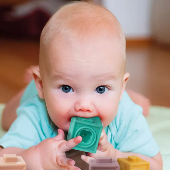 Canpol babies Mäkká stavebná kocka so senzormi, 12 ks