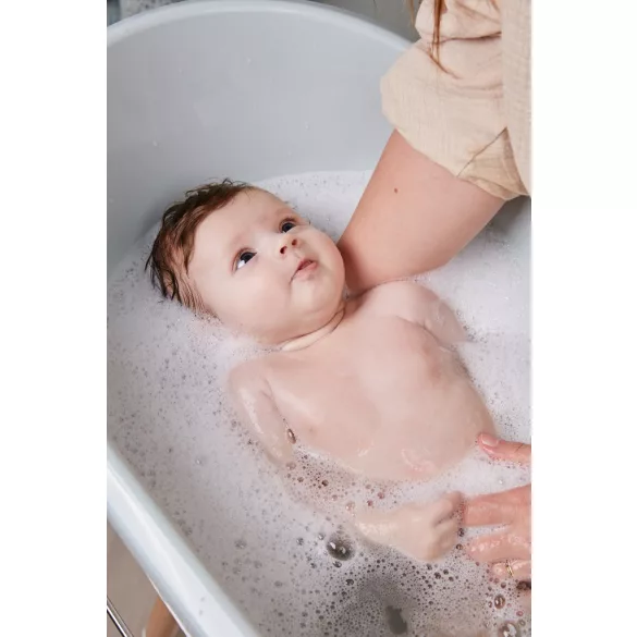 Kúpeľná súprava Bébé-jou Sense 7-dielna s textilným košíkom v odtieni Celestial Blue
