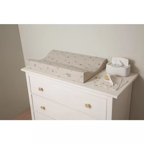Bébé-Jou Prebaľovacia podložka 72x44 cm - Tiny Sheep allover Taupe