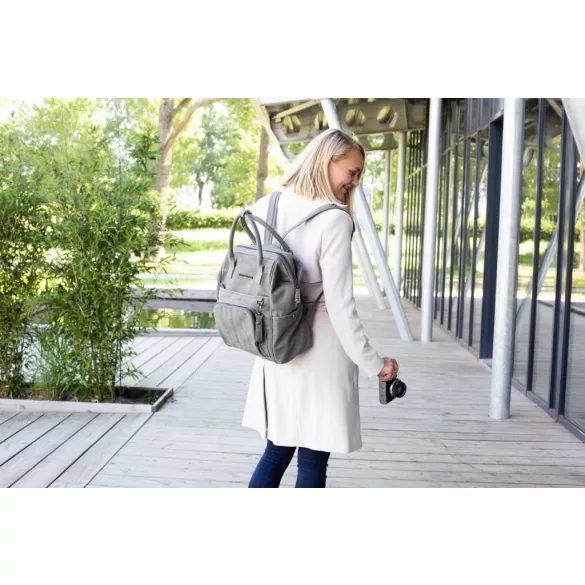 Little Company Prebaľovací batoh Riga – pletený, taupe
