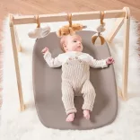 Prebaľovacia podložka Nattou Softy 70x50 cm – taupe