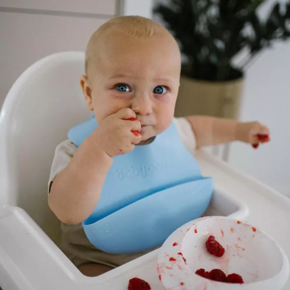 BabyOno Zásterka, plastová, mäkká, nastaviteľná, svetlo modrá, 835/05
