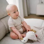 BabyOno hrkálka Zoe – plyšová husa 1554