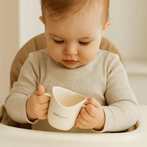BabyOno detský pohárik – ergonomický, od 6 mesiacov, béžový 1463/09