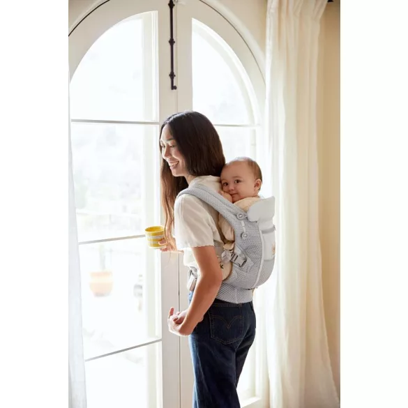 Ergobaby Adapt Soft Flex Mesh nosič: Pearl Grey / Perlovosivá