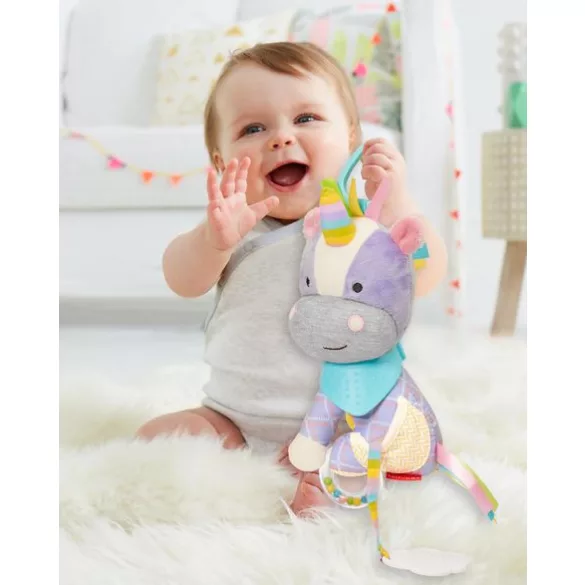 Skip Hop Bandana Buddies hračka na rozvoj zručností – Jednorožec
